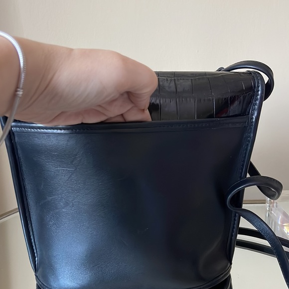 Brighton Embossed Alligator Print Leather Purse - Picture 4 of 12